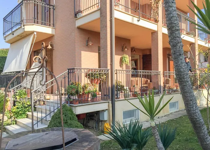 Homiday - Angelica *