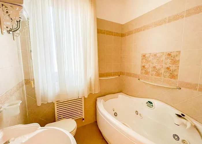 Апартаменты Homiday - Angelica *