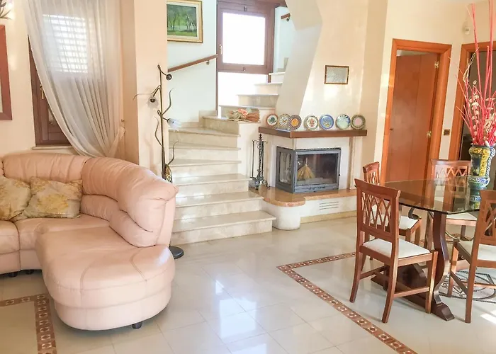 Homiday - Angelica *