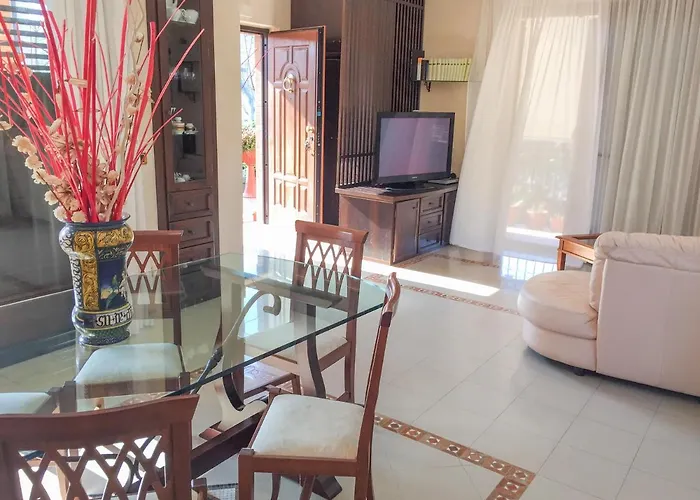 Homiday - Angelica *